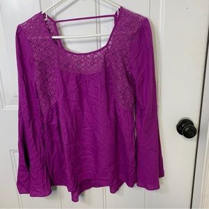 Red Camel Open Weave Partially Trimmed Around Top Square Neck Bell Sleeves Sz S